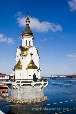 물 위의 성 니콜라스 기적자 교회 (체르크바 미콜리 추도트보르츠야 나 보디)